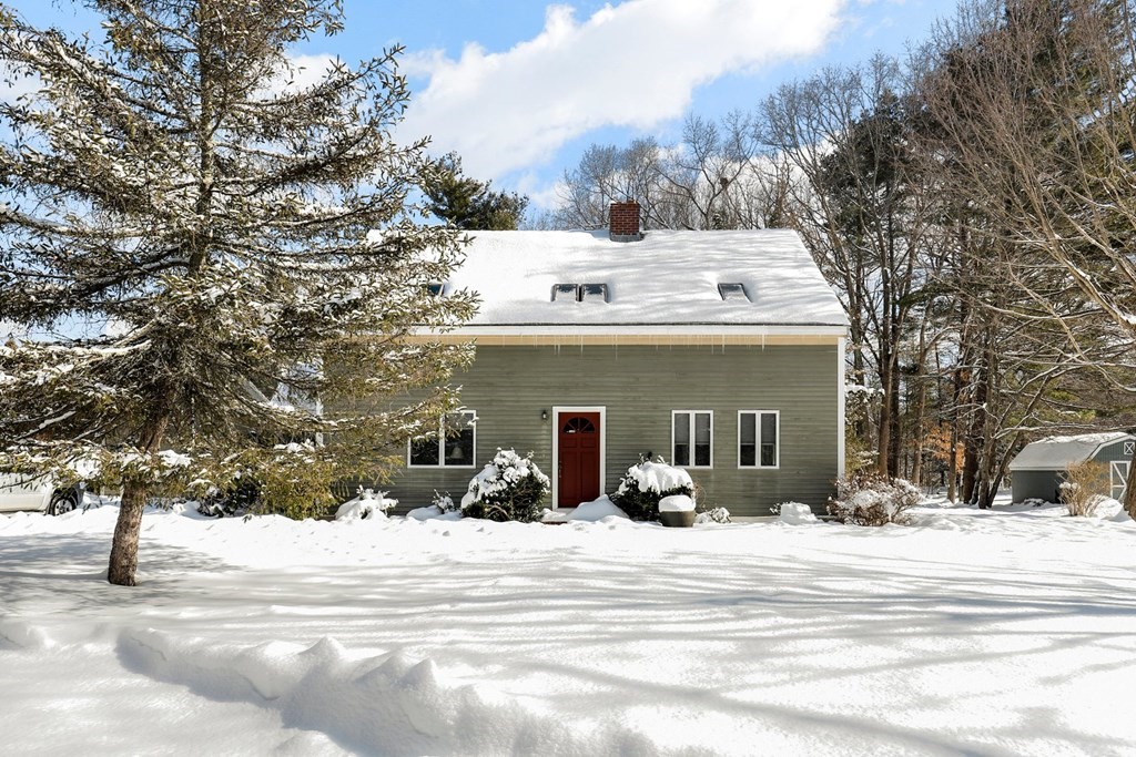 46 Kimball Road Amesbury, MA 01913 - Photo 1 of 30