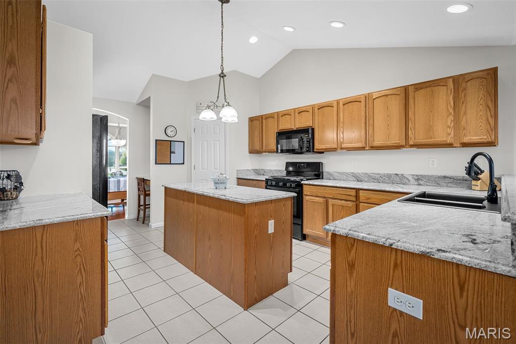 100 Hillary Circle Flint Hill, MO 63385 - Photo 14 of 49