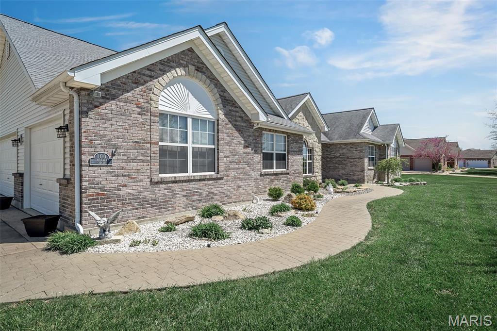 100 Hillary Circle Flint Hill, MO 63385 - Photo 5 of 49