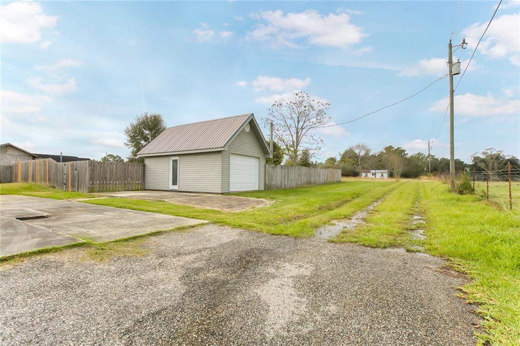 52303 Turnpike Road Folsom, LA 70437 - Photo 3 of 19 Gallery Image 3