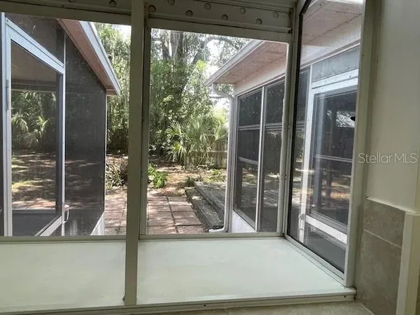$1,800 | 825 Mary Frank Court, Mount Dora, FL 32757