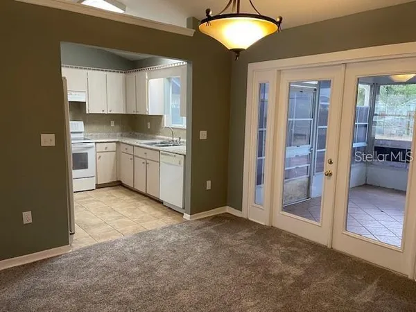 $1,800 | 825 Mary Frank Court, Mount Dora, FL 32757