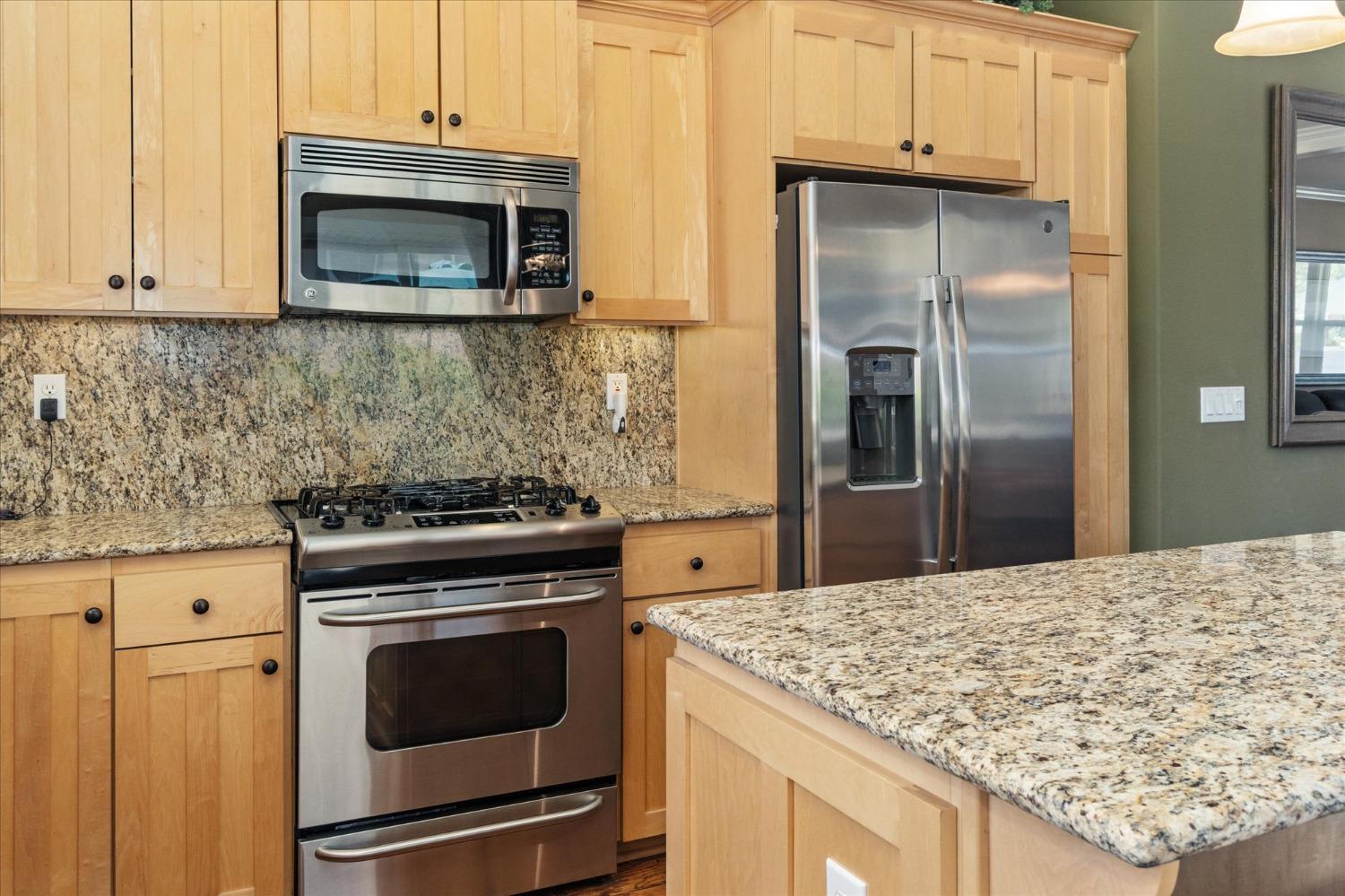 102 Cottage Circle Murphys, CA 95247 - Photo 13 of 31