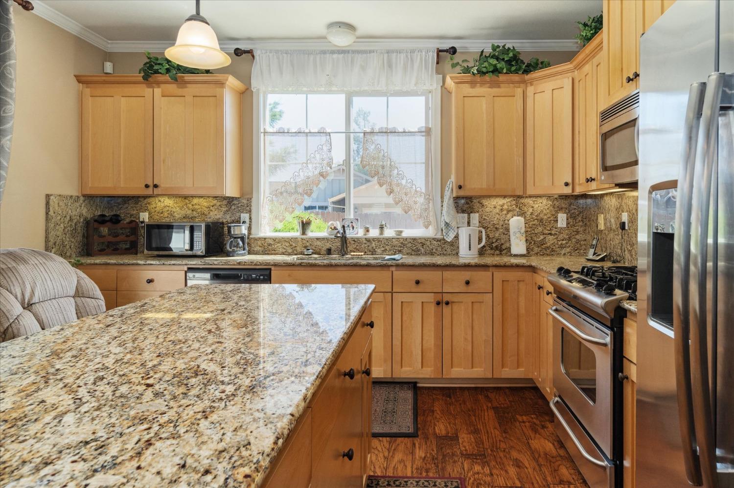 102 Cottage Circle Murphys, CA 95247 - Photo 14 of 31