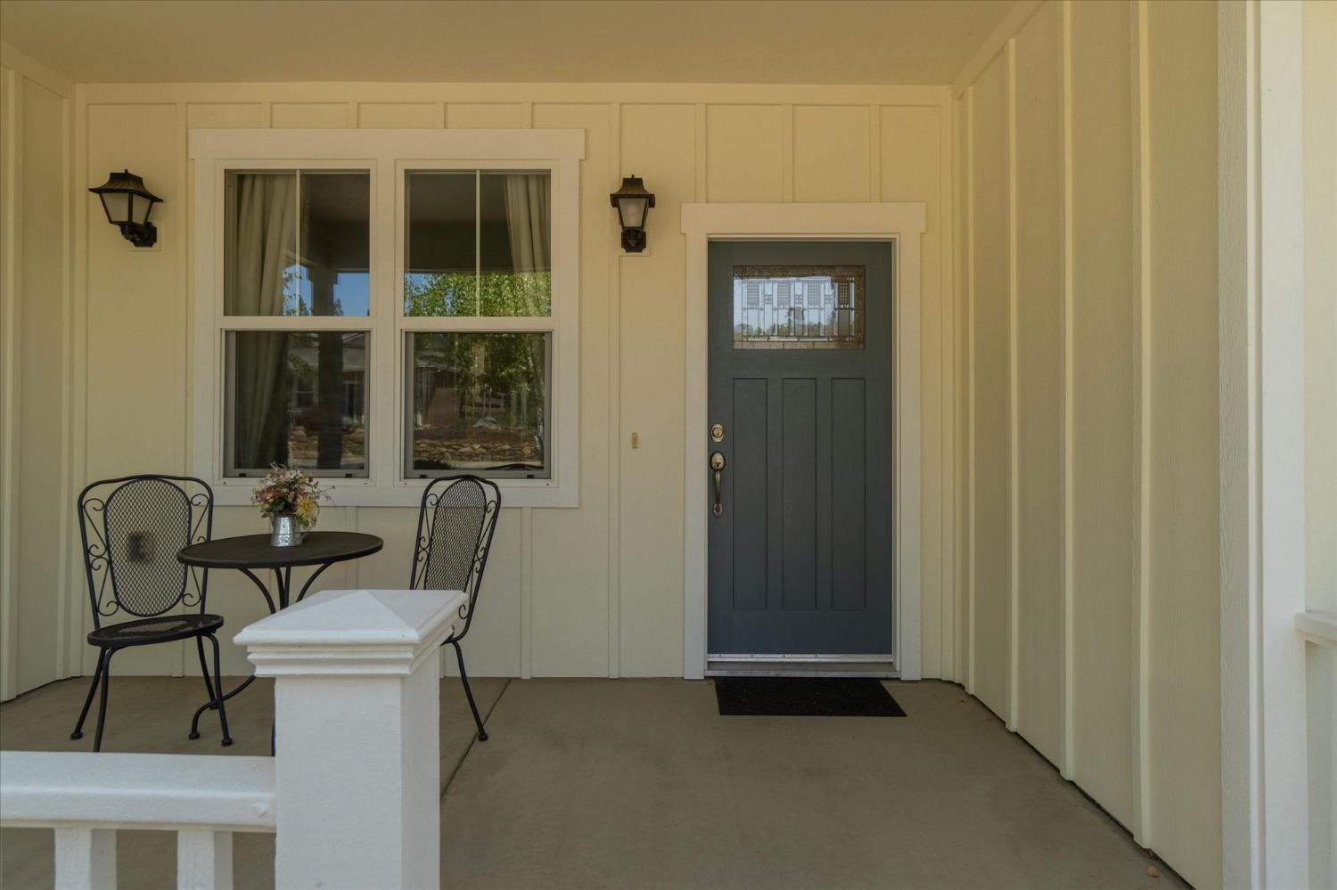 102 Cottage Circle Murphys, CA 95247 - Photo 3 of 31