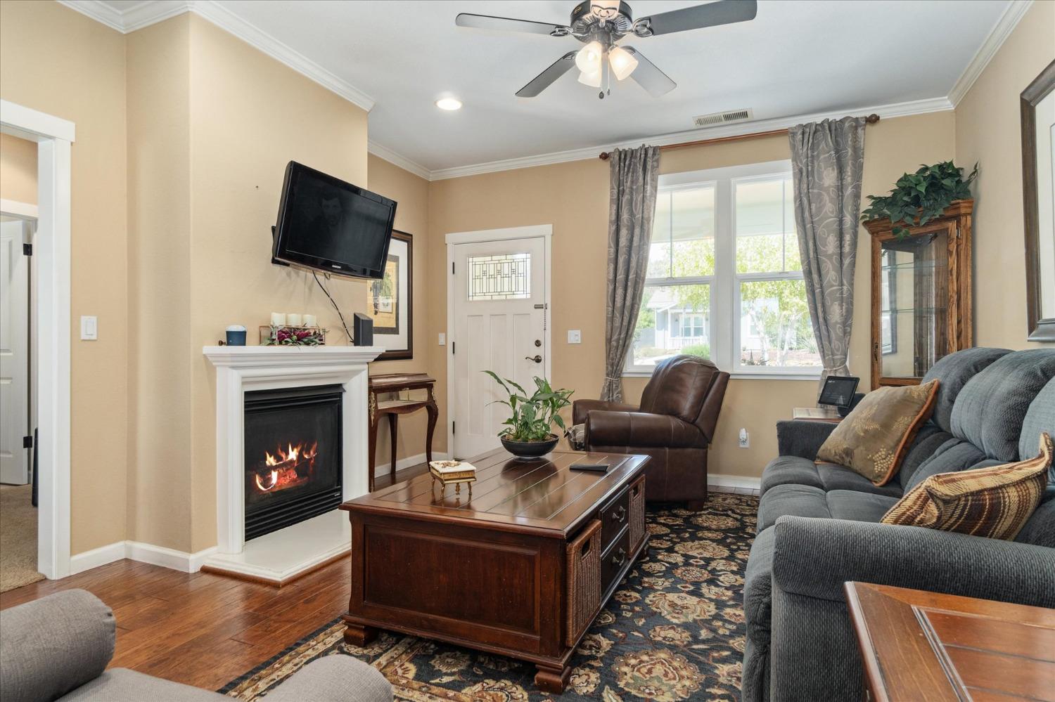 102 Cottage Circle Murphys, CA 95247 - Photo 7 of 31