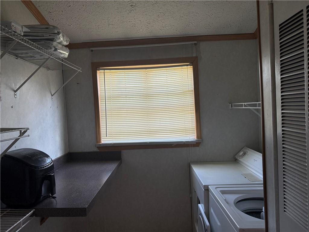 40 Mobile Road Washington, PA 15301 - Photo 11 of 23 Laundry Room