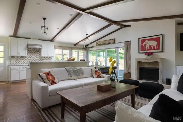 $17,950,000 | 5870 Silverado Trail, Napa, CA 94558