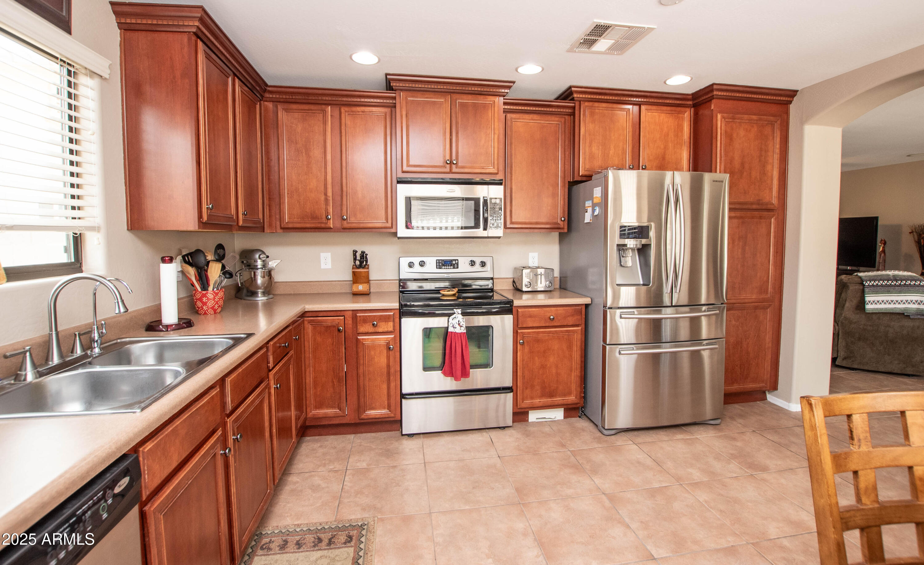2101 South Meridian Road, Unit 176 Apache Junction, AZ 85120 - Photo 8 of 20 KITCHEN