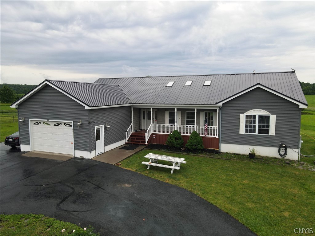 22362 Knowlesville Road Pamelia, NY 13601 - Photo 7 of 38