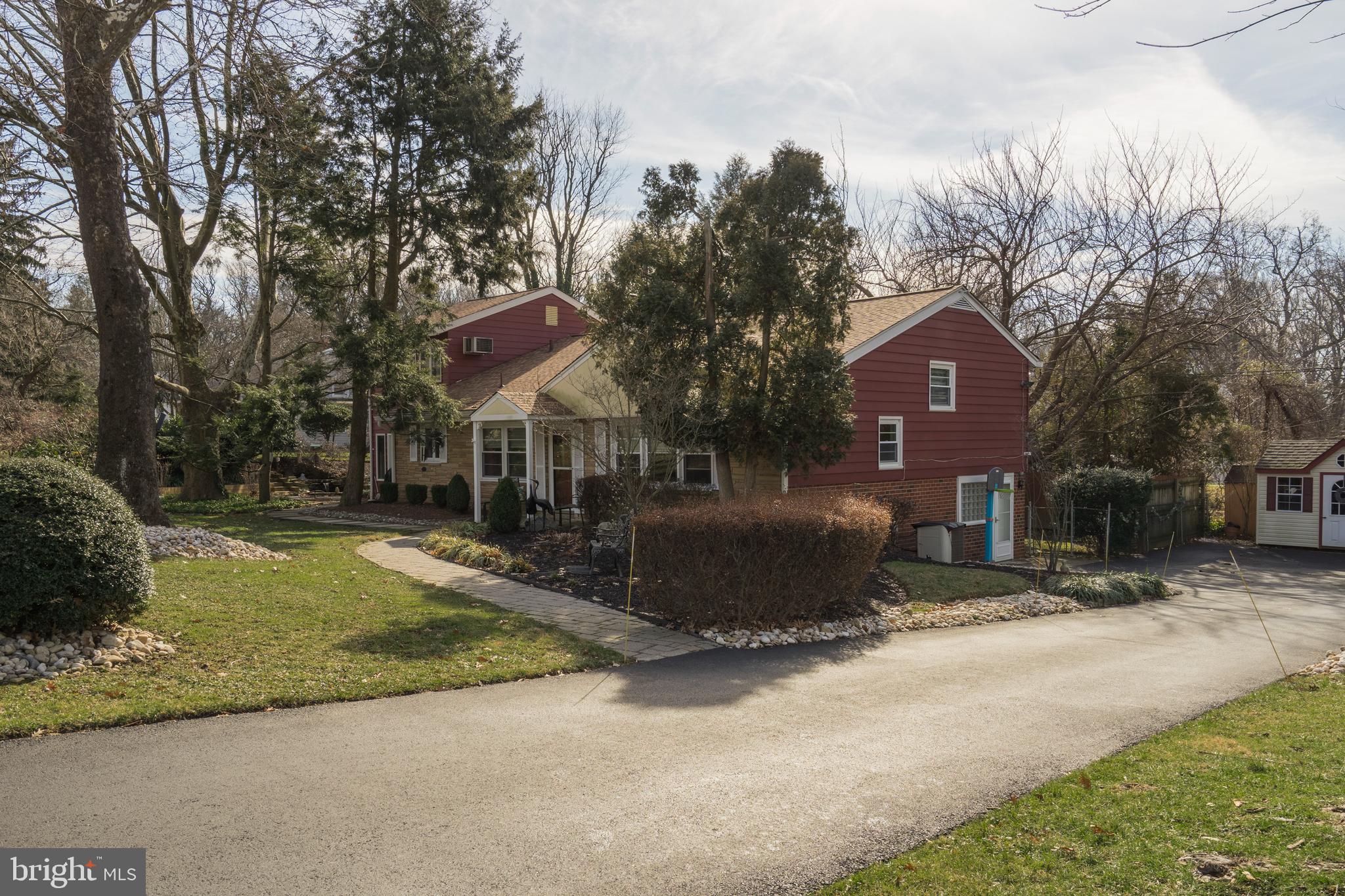 726 Llanfair Road Jenkintown, PA 19046 - Photo 6 of 41 Side opf House and Driveway