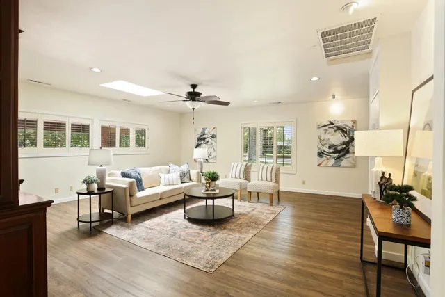 $1,095,000 | 1330 Magnolia Avenue, Modesto, CA 95350