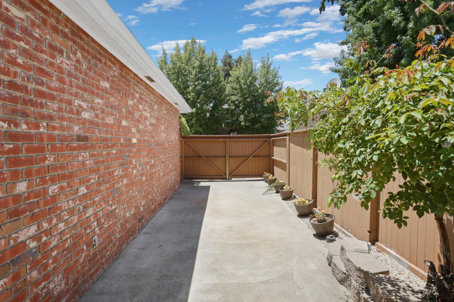 1330 Magnolia Avenue Modesto, CA 95350 - Photo 68 of 73