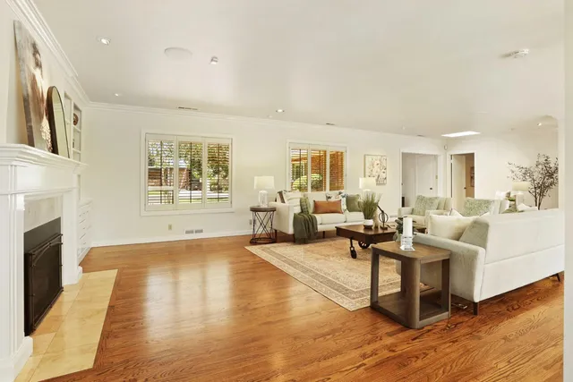 $1,095,000 | 1330 Magnolia Avenue, Modesto, CA 95350