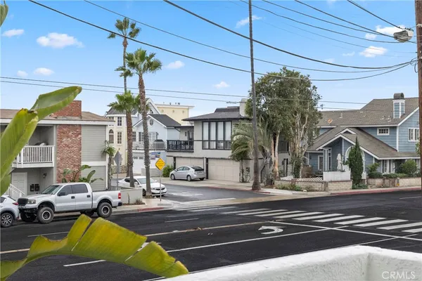 $5,495 | 3008 West Balboa Boulevard, Newport Beach, CA 92663