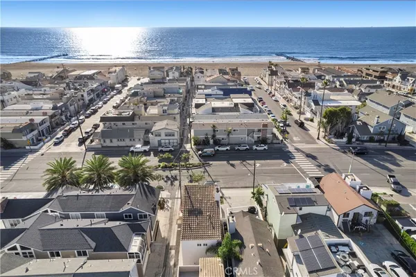 $5,495 | 3008 West Balboa Boulevard, Newport Beach, CA 92663
