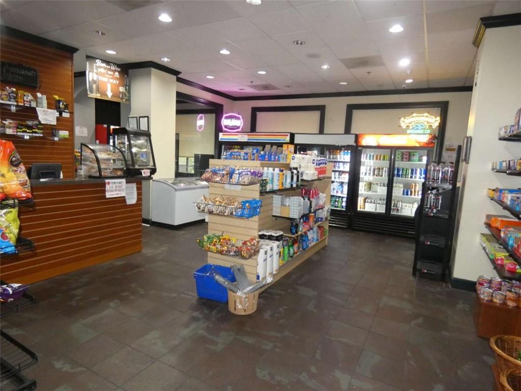 795 Hammond Drive, Unit 805 Atlanta, GA 30328 - Photo 18 of 31