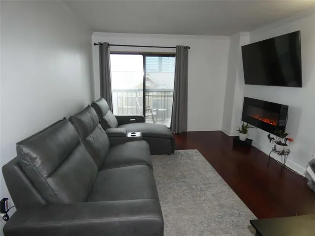 $205,000 | 795 Hammond Drive, Unit 805, Atlanta, GA 30328