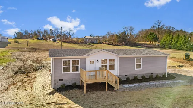 $299,900 | 1535 West Wade Road, Loudon, TN 37774