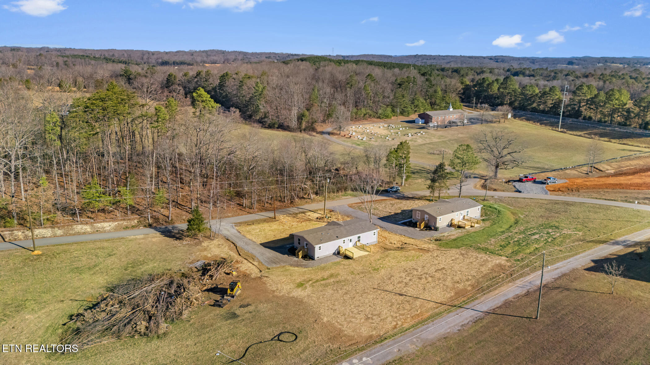1535 West Wade Road Loudon, TN 37774 - Photo 30 of 32 dji_20251222104134_0422_d