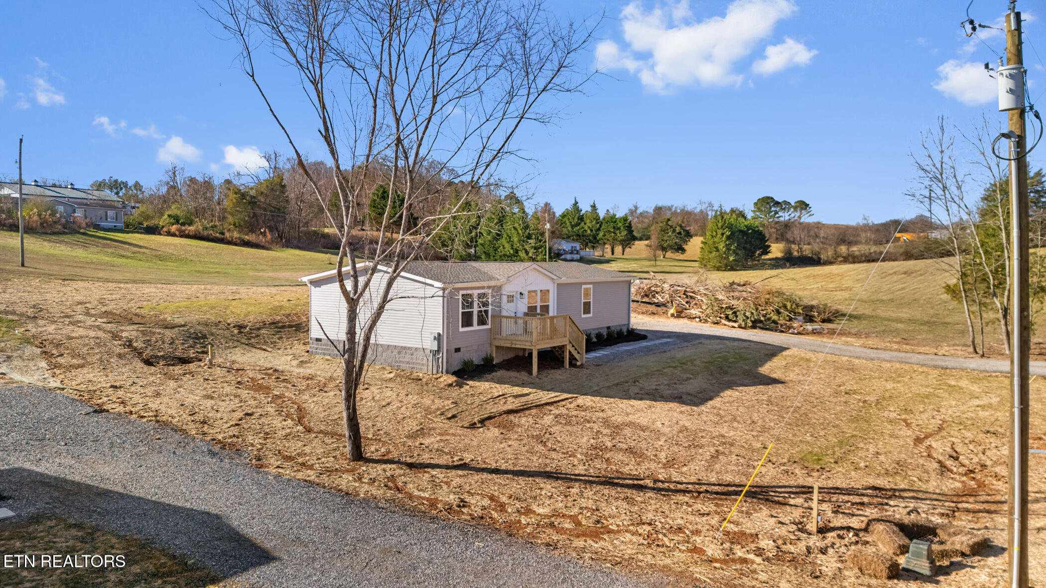 1535 West Wade Road Loudon, TN 37774 - Photo 6 of 32 dji_20251222103913_0412_d