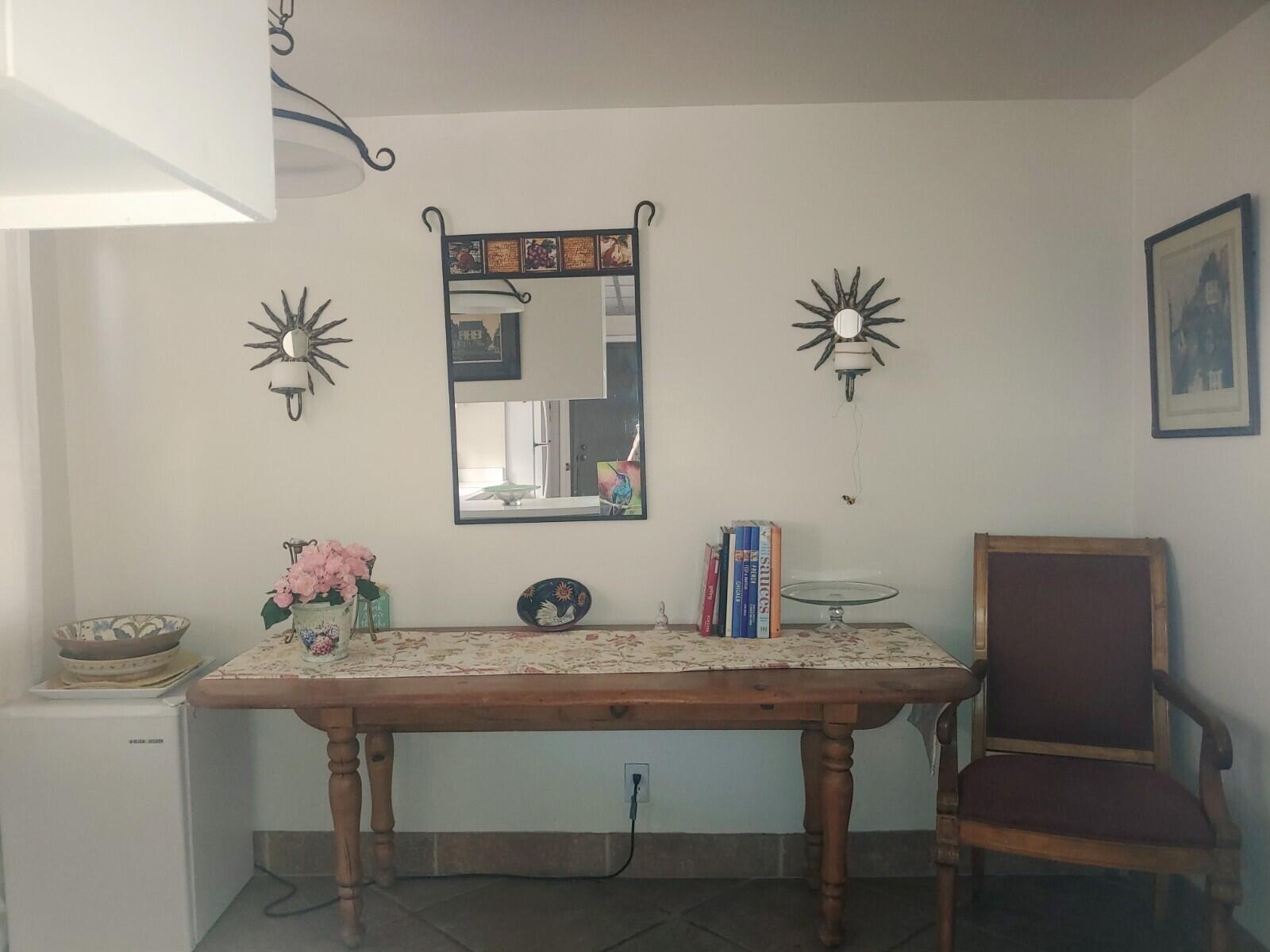 69940 Los Cocos Court Rancho Mirage, CA 92270 - Photo 12 of 37 a view of a workspace with furniture