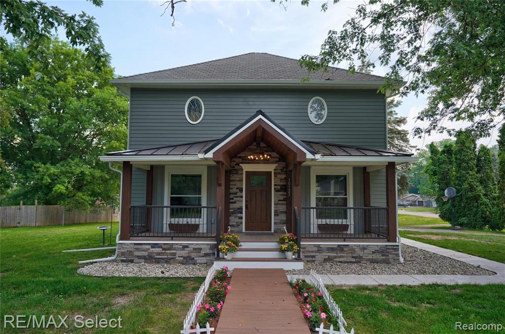 10121 Beecher Road Flushing, MI 48433 - Photo 1 of 61