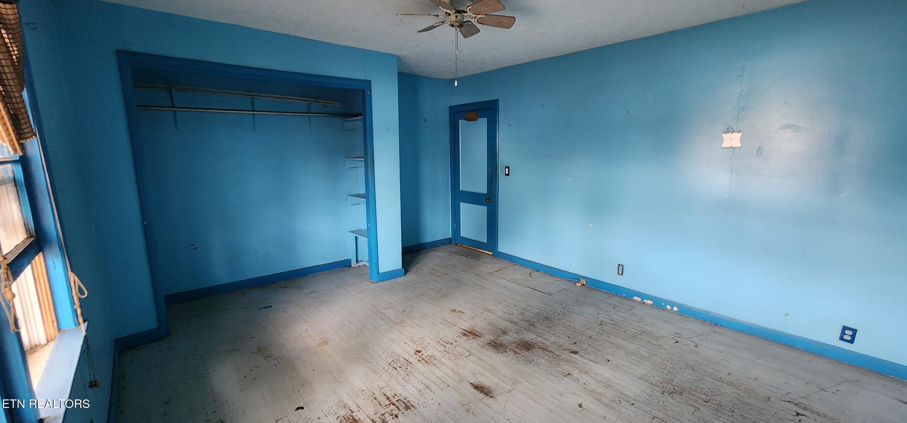 131 Duncan Lane Oneida, TN 37841 - Photo 18 of 24 20250328_144700