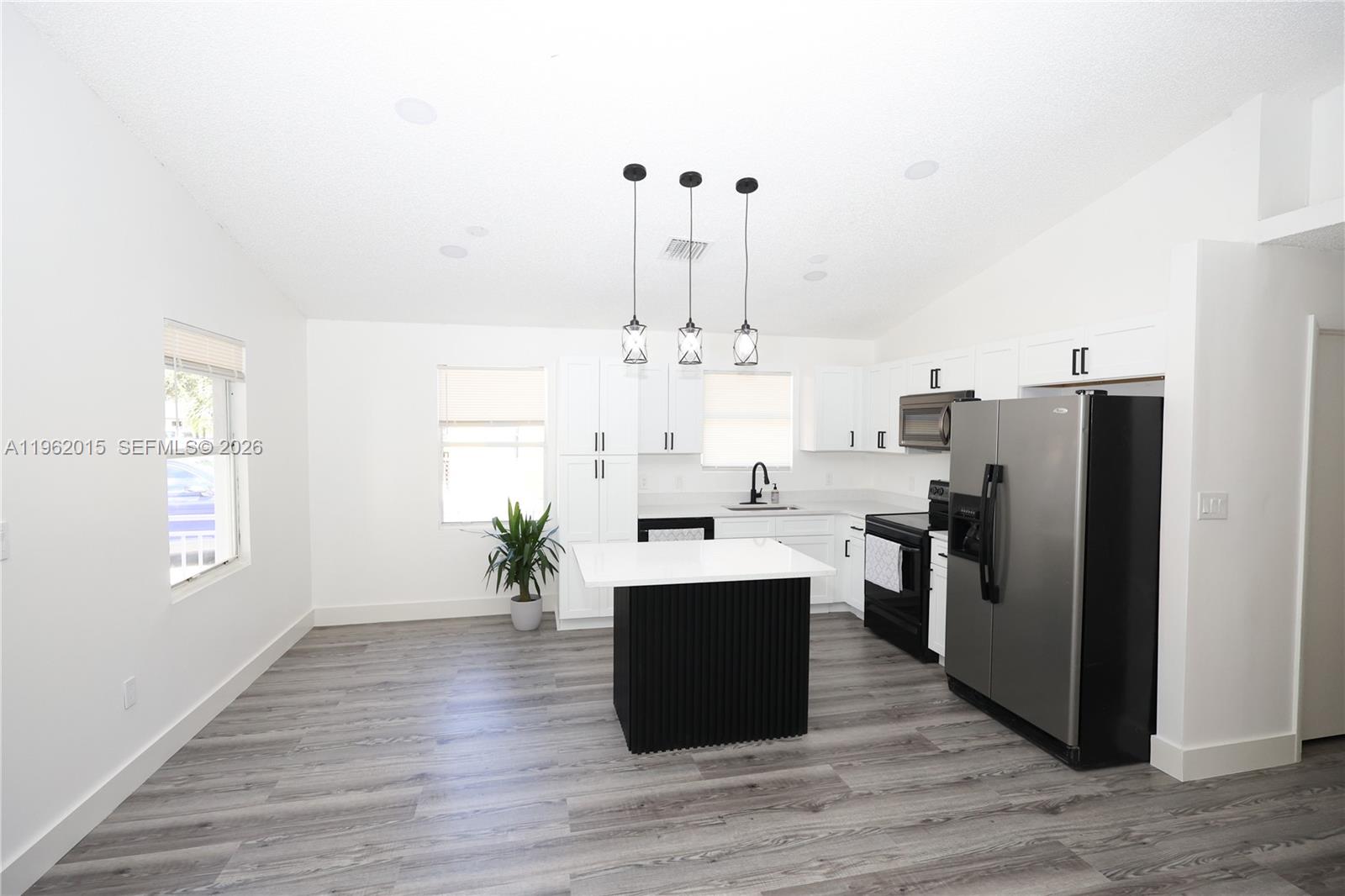 12972 Southwest 245th Street Homestead, FL 33032 - Photo 4 of 32