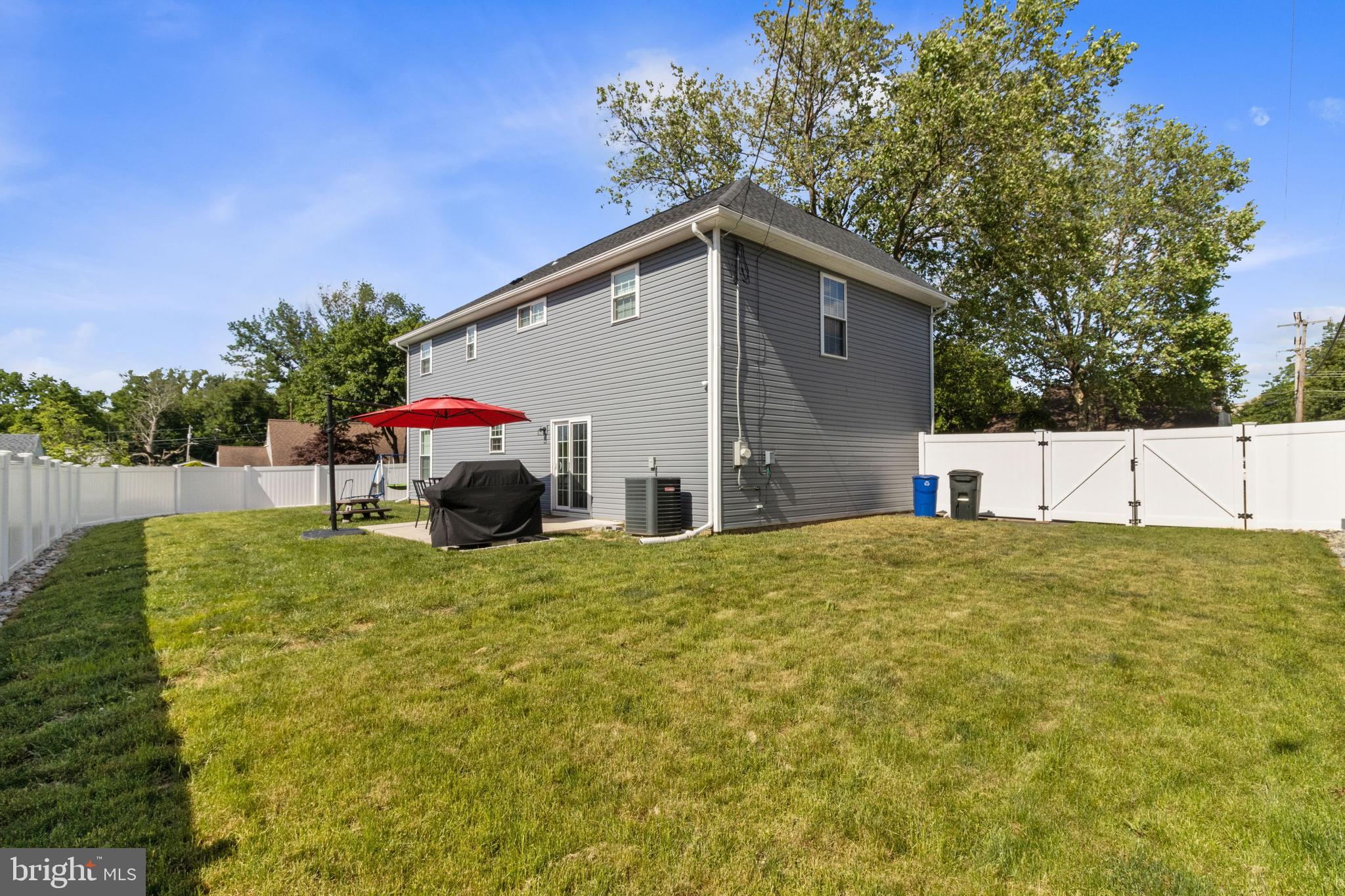 69 Towpath Road Levittown, PA 19056 - Photo 28 of 30