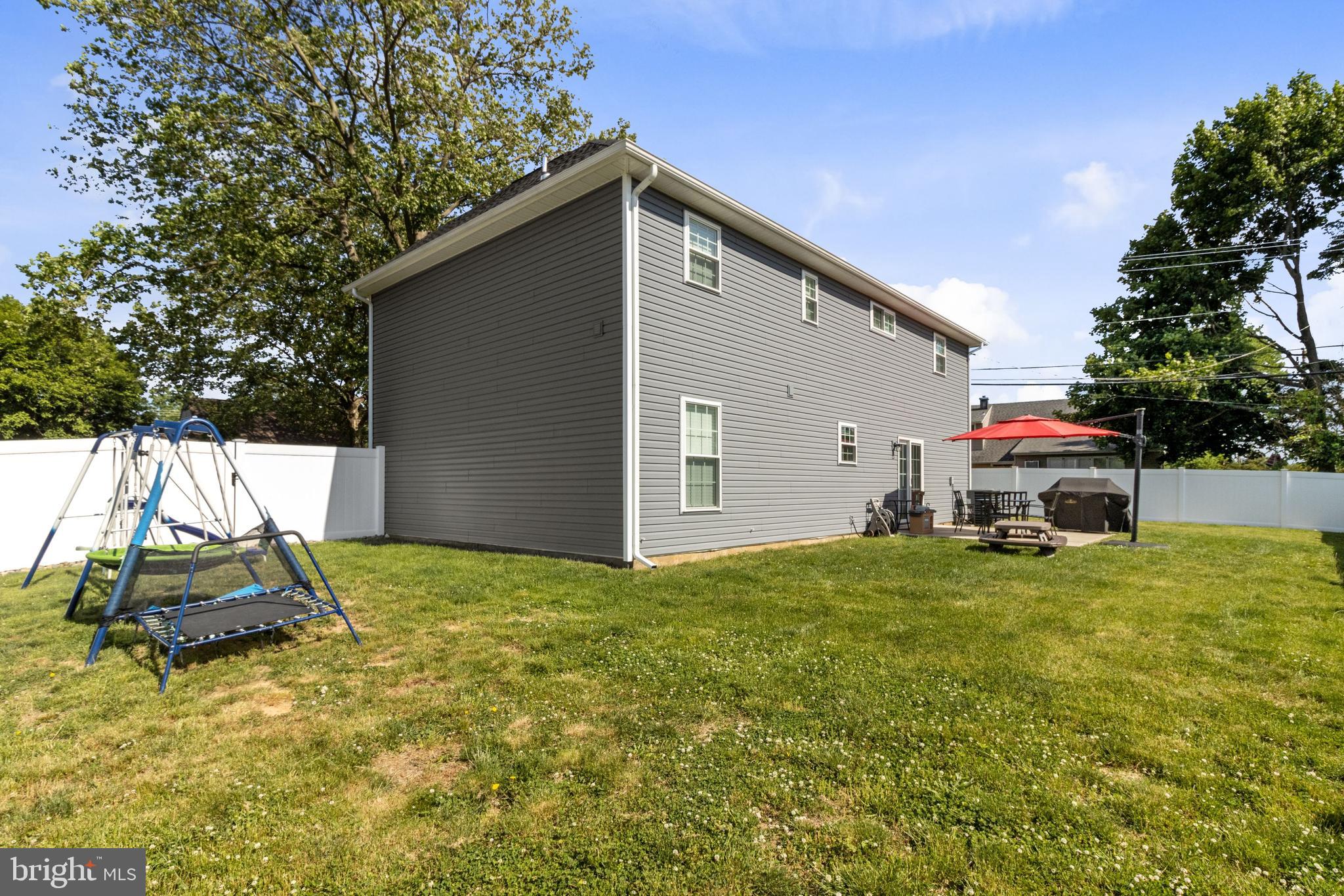 69 Towpath Road Levittown, PA 19056 - Photo 29 of 30