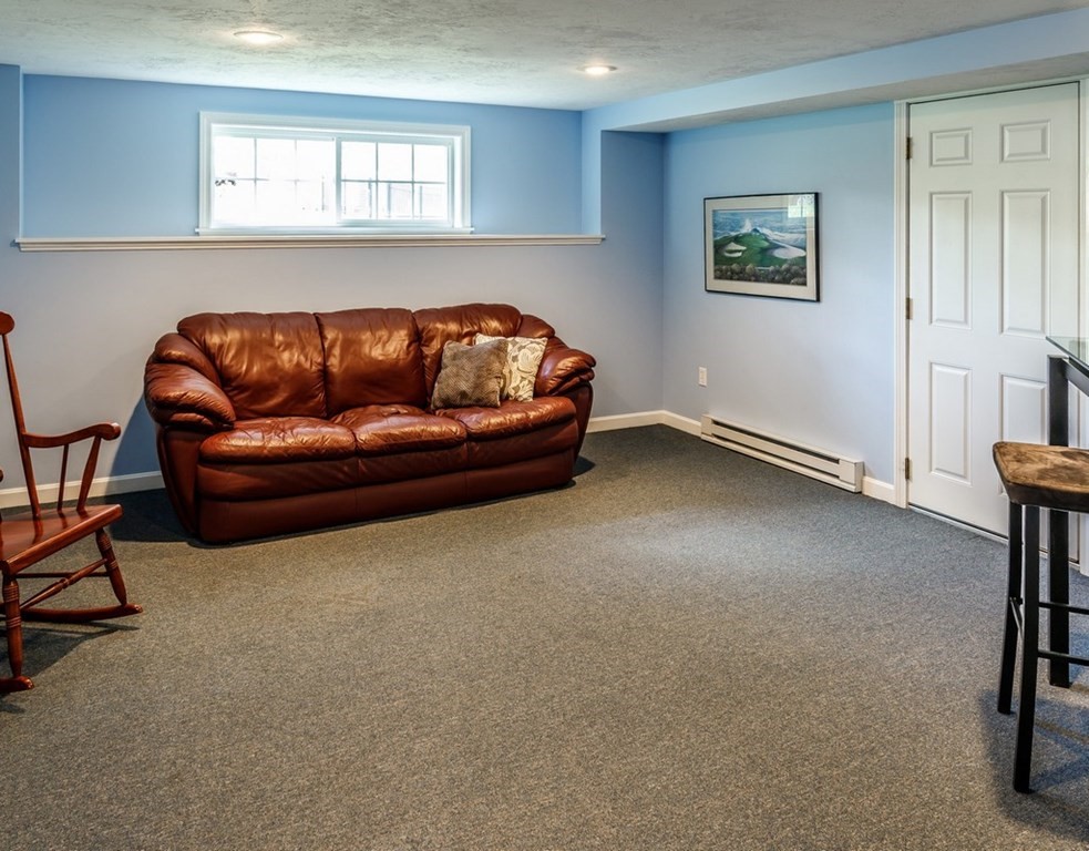 3 Mohawk Circle Westborough, MA 01581 - Photo 29 of 42