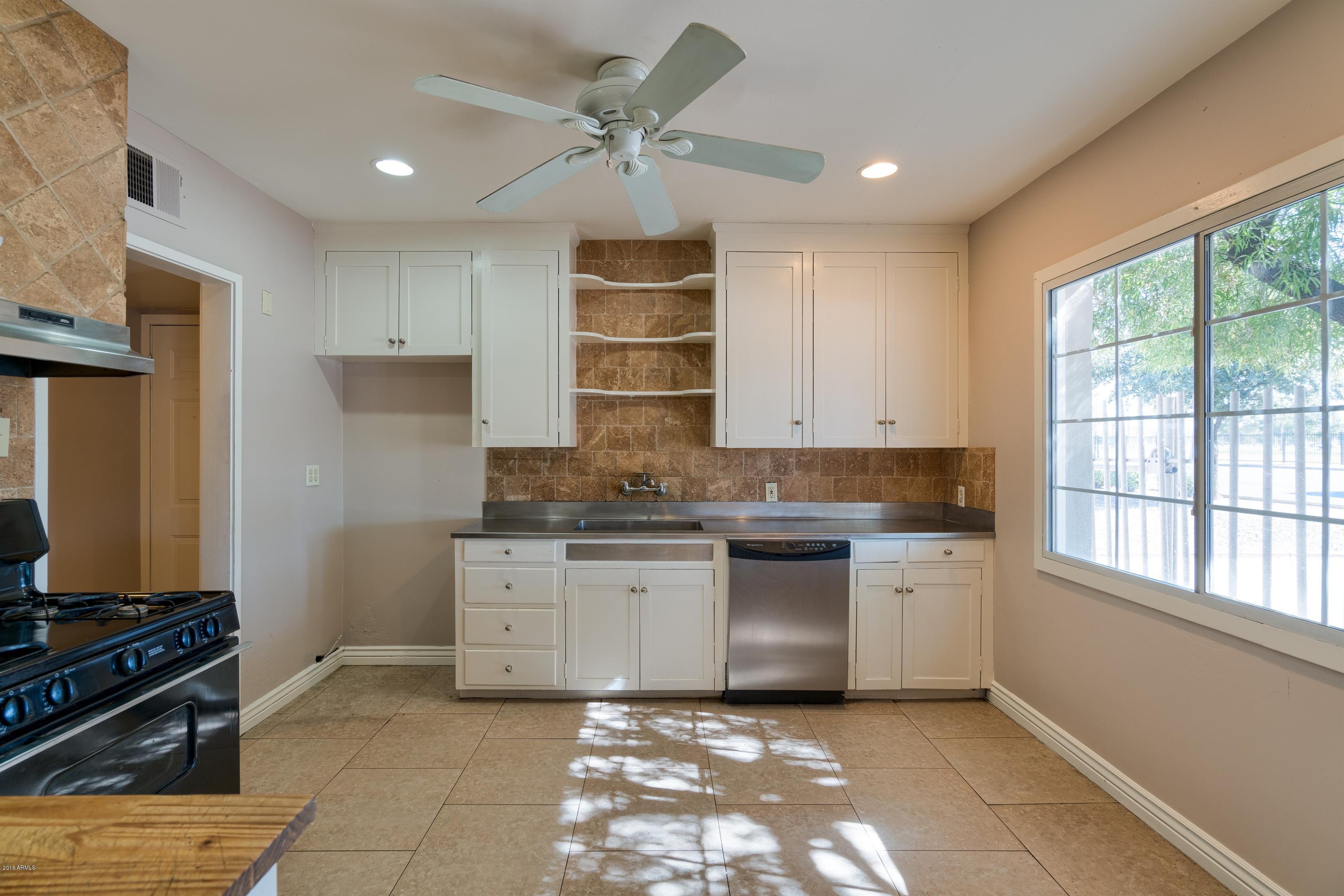 1740 West Thomas Road Phoenix, AZ 85015 - Photo 8 of 24 008_Kitchen