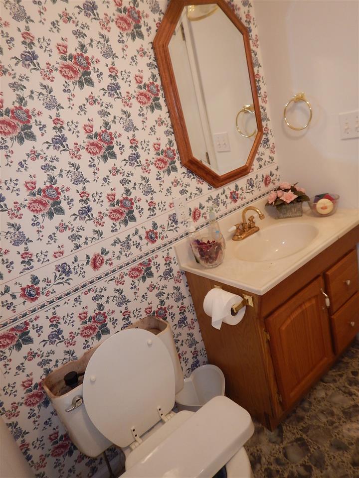 1352 Tanners Ridge Road Stanley, VA 22851 - Photo 16 of 39 Gallery Image 16