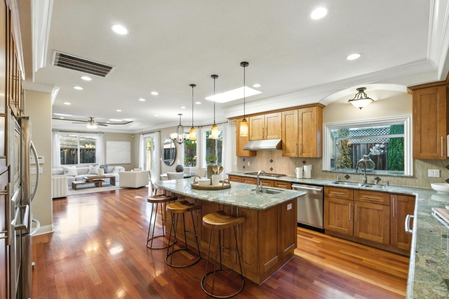 21976 McClellan Road Cupertino, CA 95014 - Photo 20 of 56 Gallery Image 20