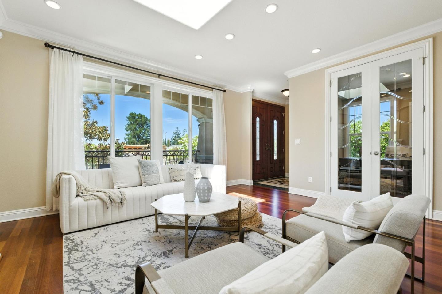 21976 McClellan Road Cupertino, CA 95014 - Photo 4 of 56 Gallery Image 4