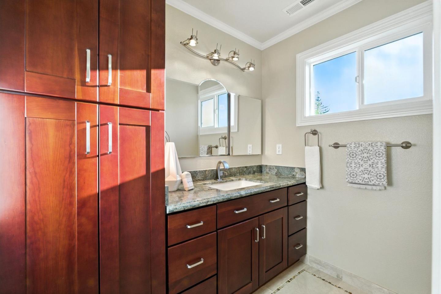 21976 McClellan Road Cupertino, CA 95014 - Photo 44 of 56 Gallery Image 44