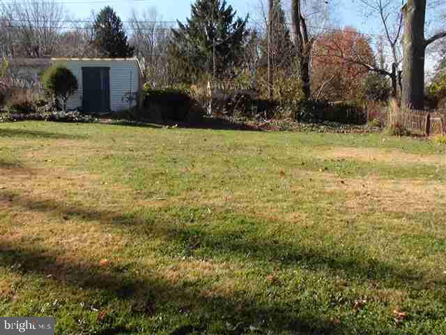 1750 Chesley Road York, PA 17403 - Photo 7 of 25 Gallery Image 7