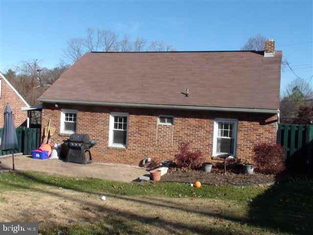1750 Chesley Road York, PA 17403 - Photo 10 of 25 Gallery Image 10