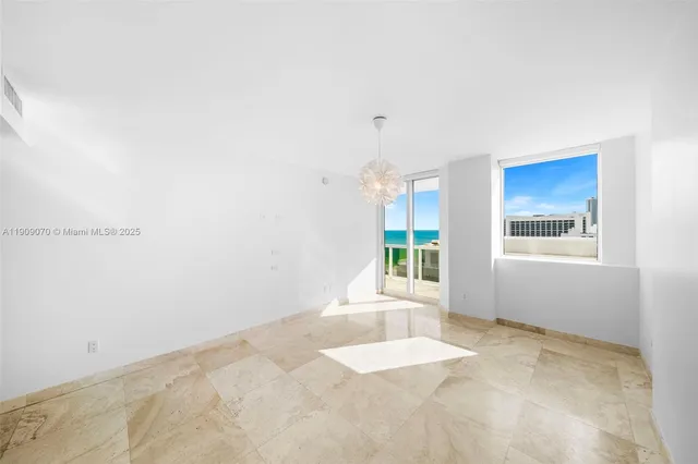 $11,500 | 4775 Collins Avenue, Unit 1903, Miami Beach, FL 33140