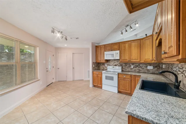 $259,500 | 21603 Slippery Creek Lane, Spring, TX 77388