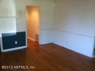2615 Gaillardia Road Jacksonville, FL 32211 - Photo 4 of 8 LIVING ROOM