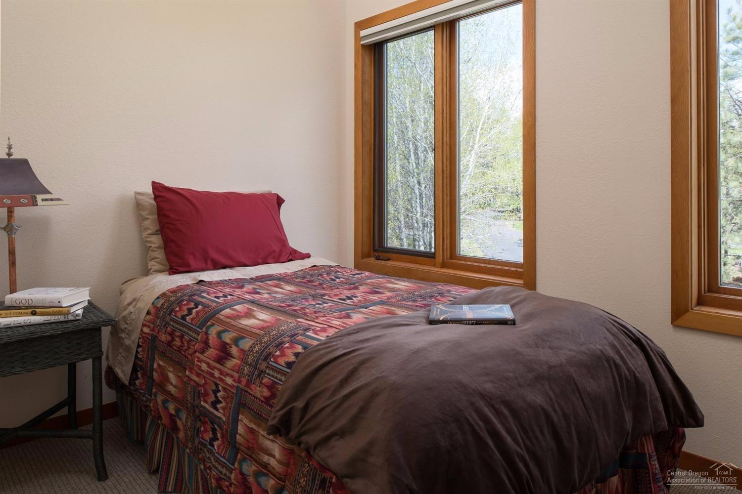 56872 River Road Sunriver, OR 97707 - Photo 14 of 21 Bring your guests to Sunriver for a grea