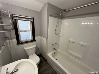 268 Hoyt Street Buffalo, NY 14213 - Photo 12 of 22 upper