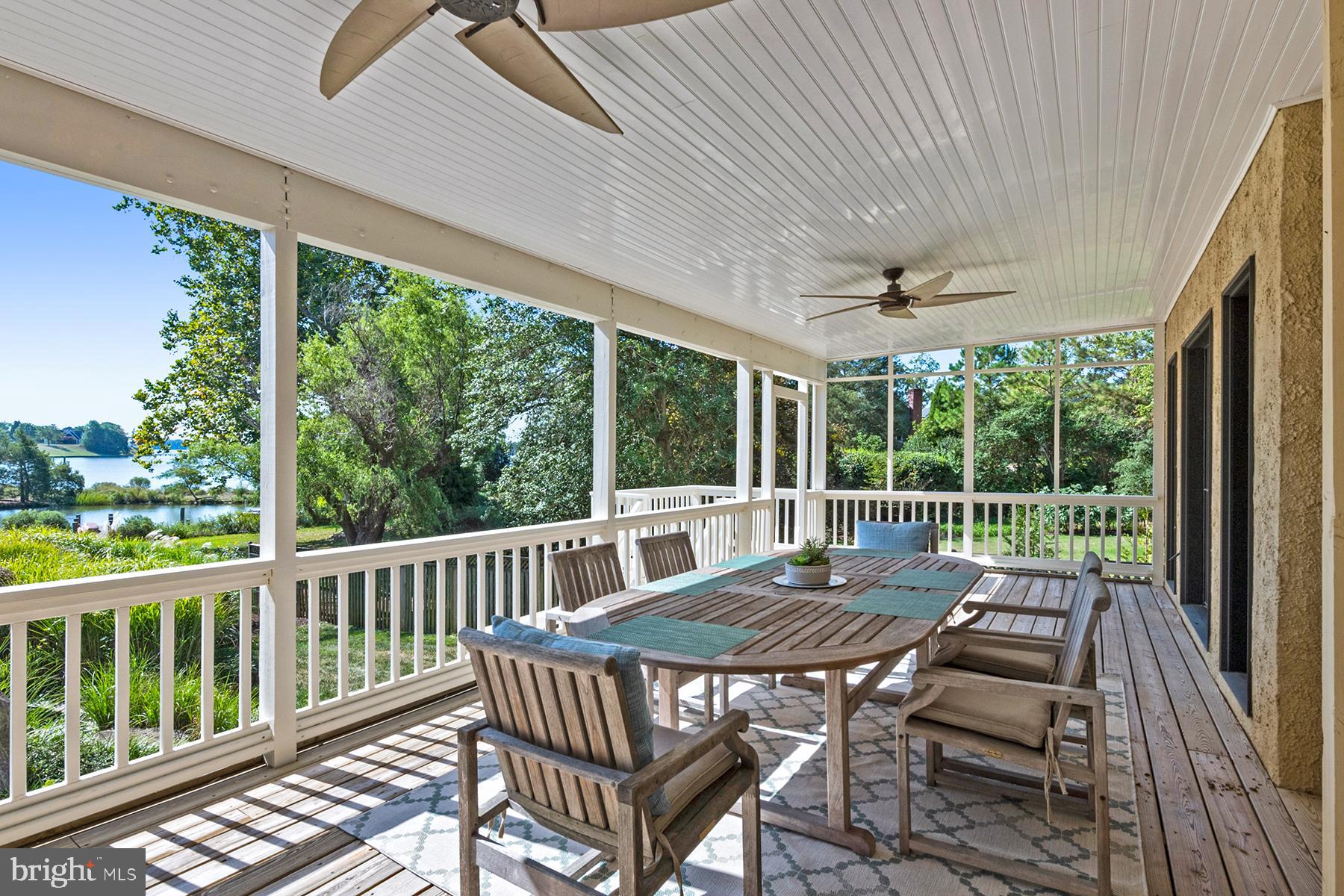 421 Ferry Point Road Annapolis, MD 21403 - Photo 23 of 51 The perfect place for meals 5 months a year