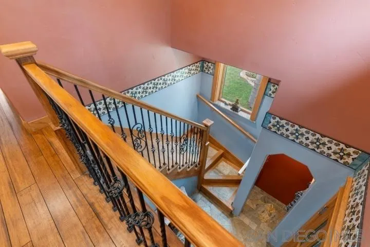 3097 Green Heather Lane Fallbrook, CA 92028 - Photo 17 of 37 a view of entryway