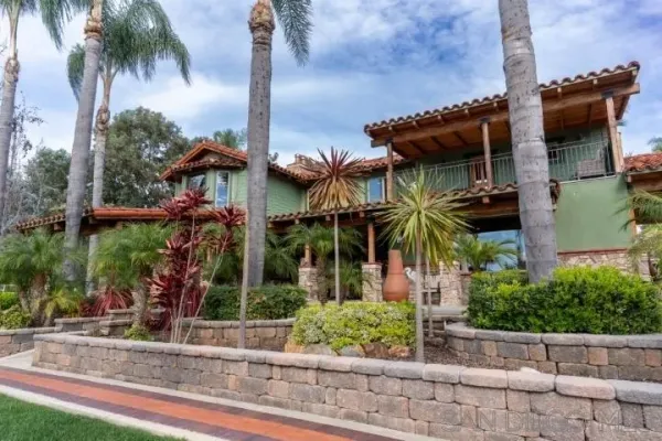 $1,345,000 | 3097 Green Heather Lane, Fallbrook, CA 92028