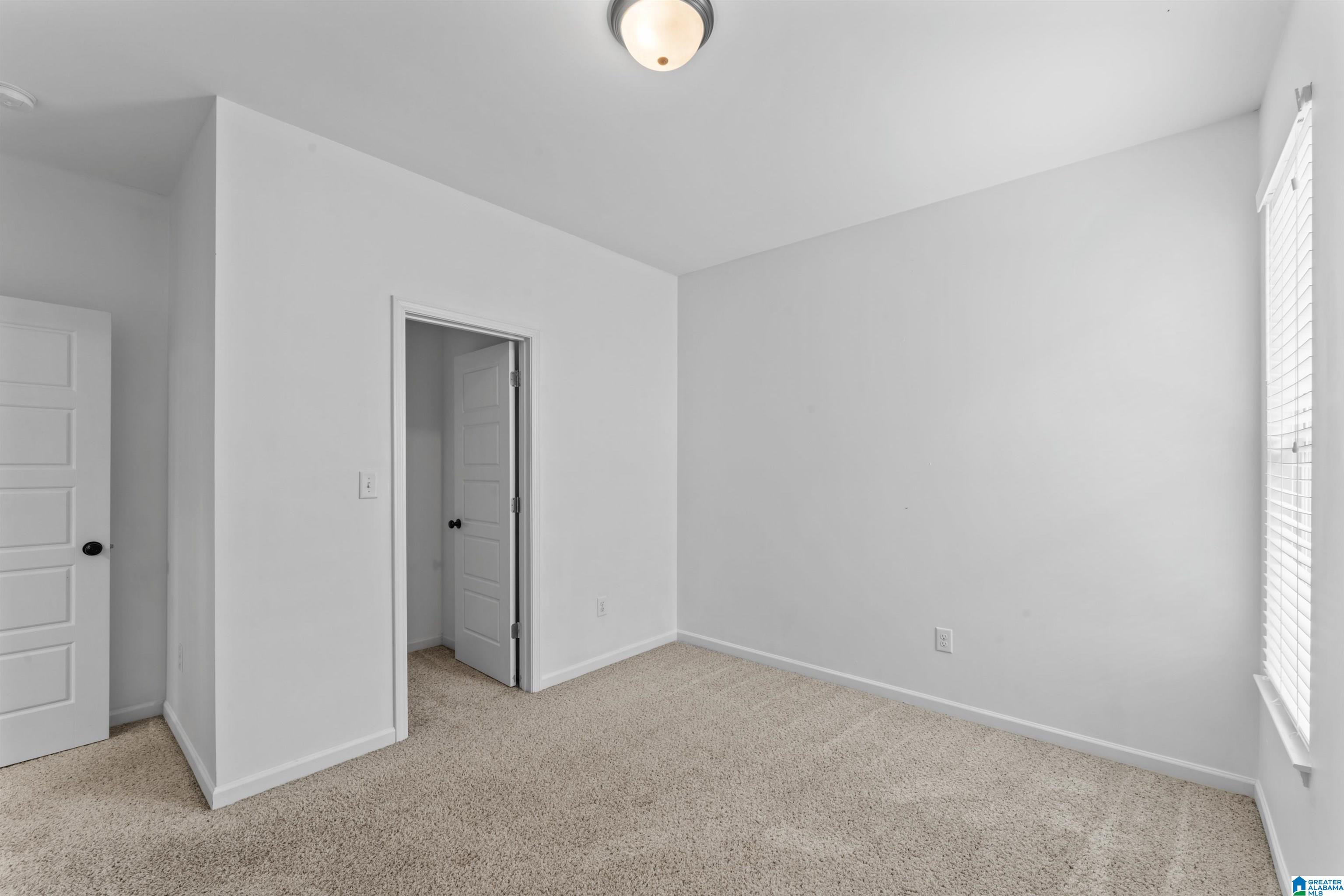 2043 Kerry Circle Calera, AL 35040 - Photo 29 of 38