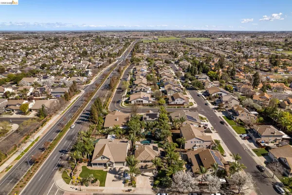 $944,900 | 1320 Sand Drift Drive, Brentwood, CA 94513