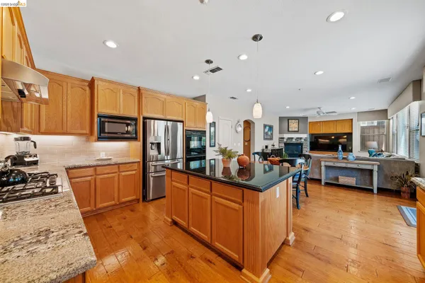 $944,900 | 1320 Sand Drift Drive, Brentwood, CA 94513